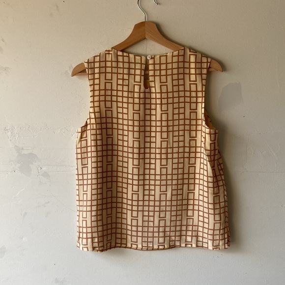 Haltson Lifestyle Silk Grid Blouse - Picture 4 of 8